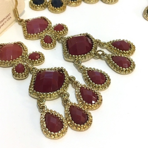 𝅺3/$29! 3 Pairs Fancy Bold Jewel Tone Earrings - Picture 2 of 8